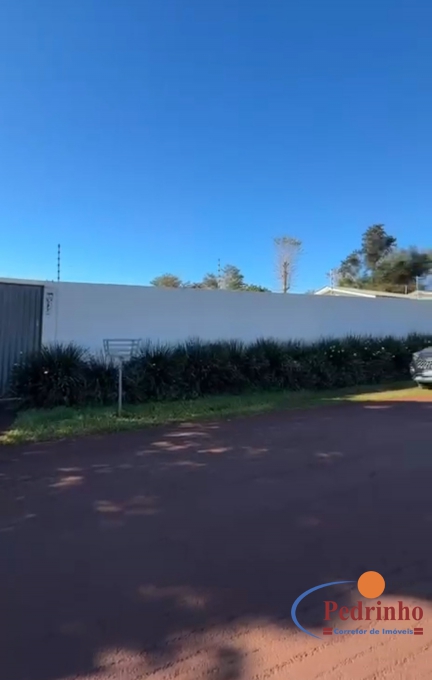 CHÁCARA PRÓXIMO A UNIMED, MEDINDO 1.700M2. José Pedro da Silva 